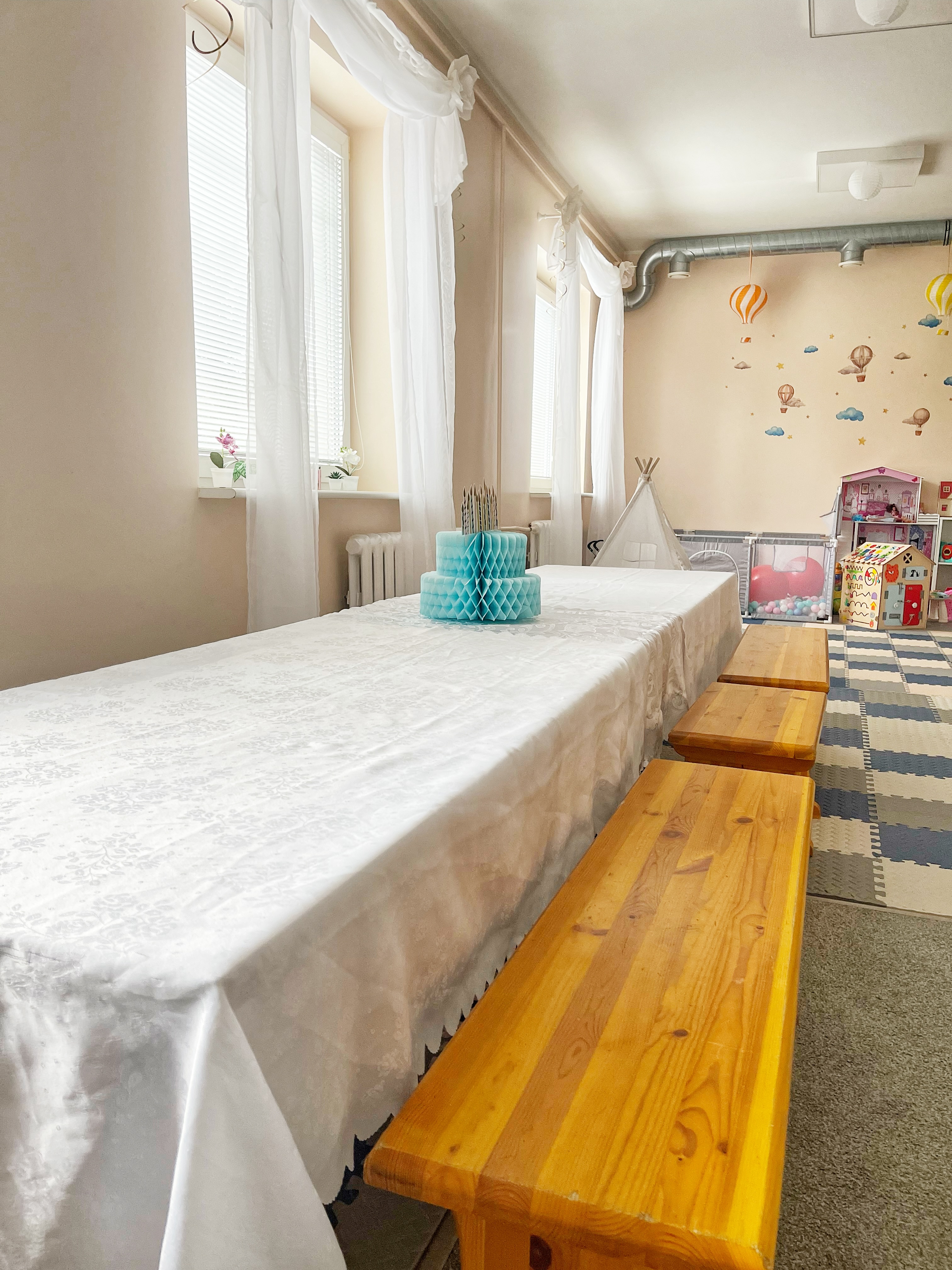 Družба Event Room